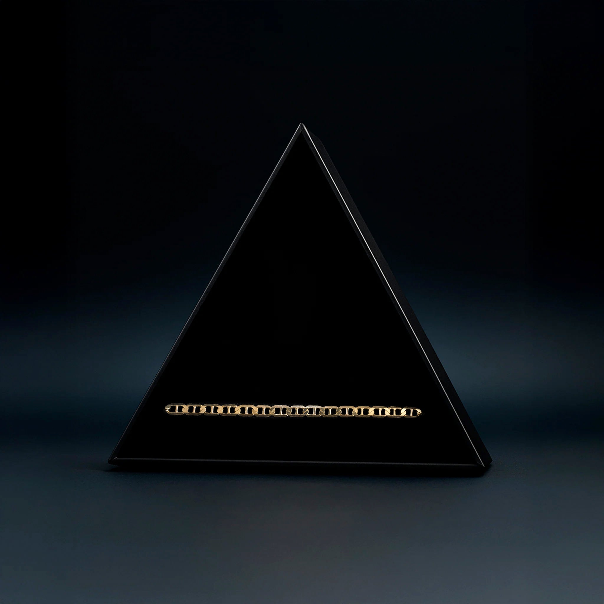 Hammered Anchor 4mm (Solid Gold) Bracelet