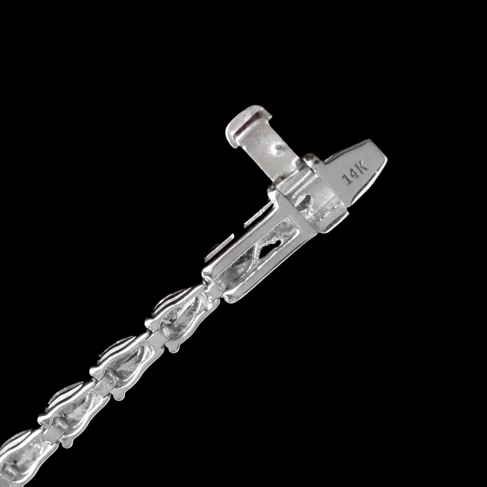 Figaro 3X1 2.5mm (Solid Gold) Chain