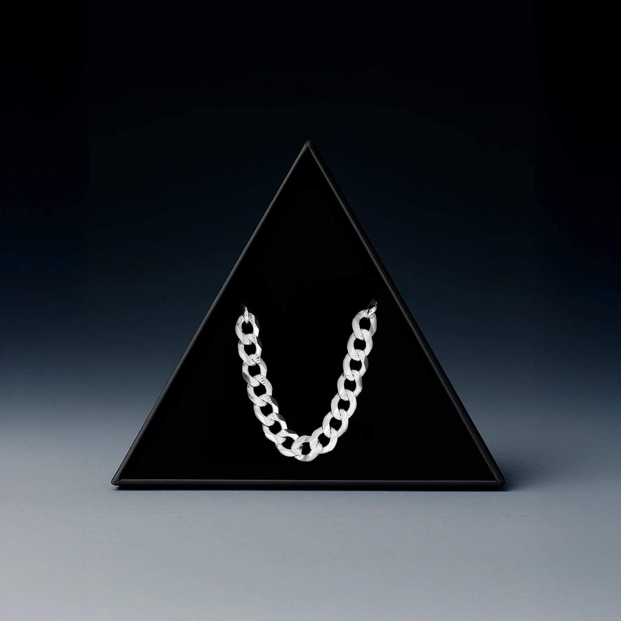 Curb Zegrinada 8mm (Silver) Chain