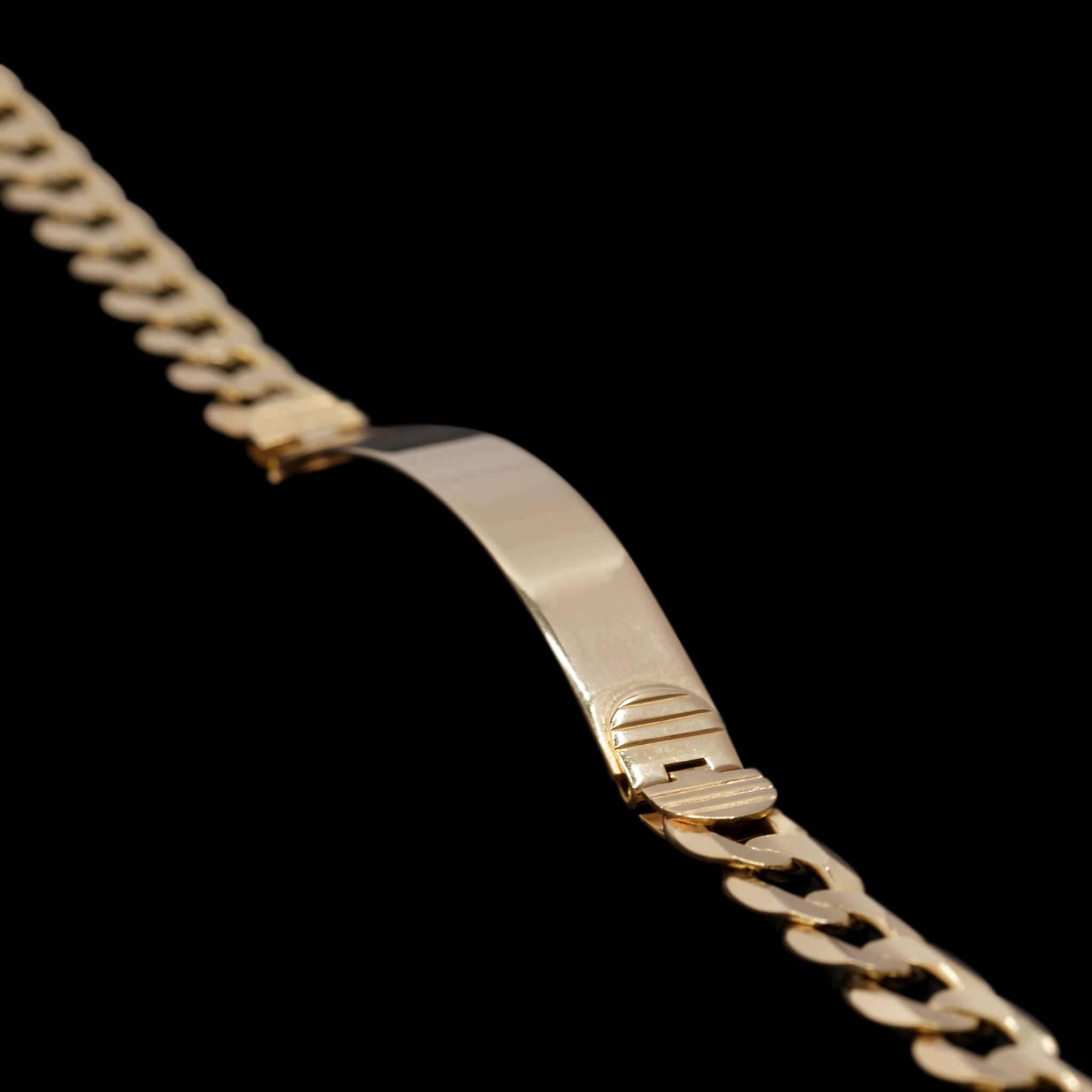 Curb 6mm (Solid Gold) Plate 5mm Slave