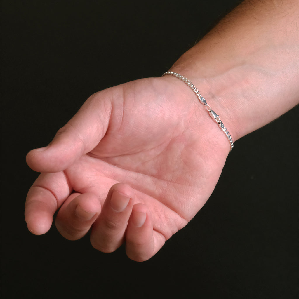 Curb Zegrinada 4mm (Oval Plate 6mm Silver) Bangle