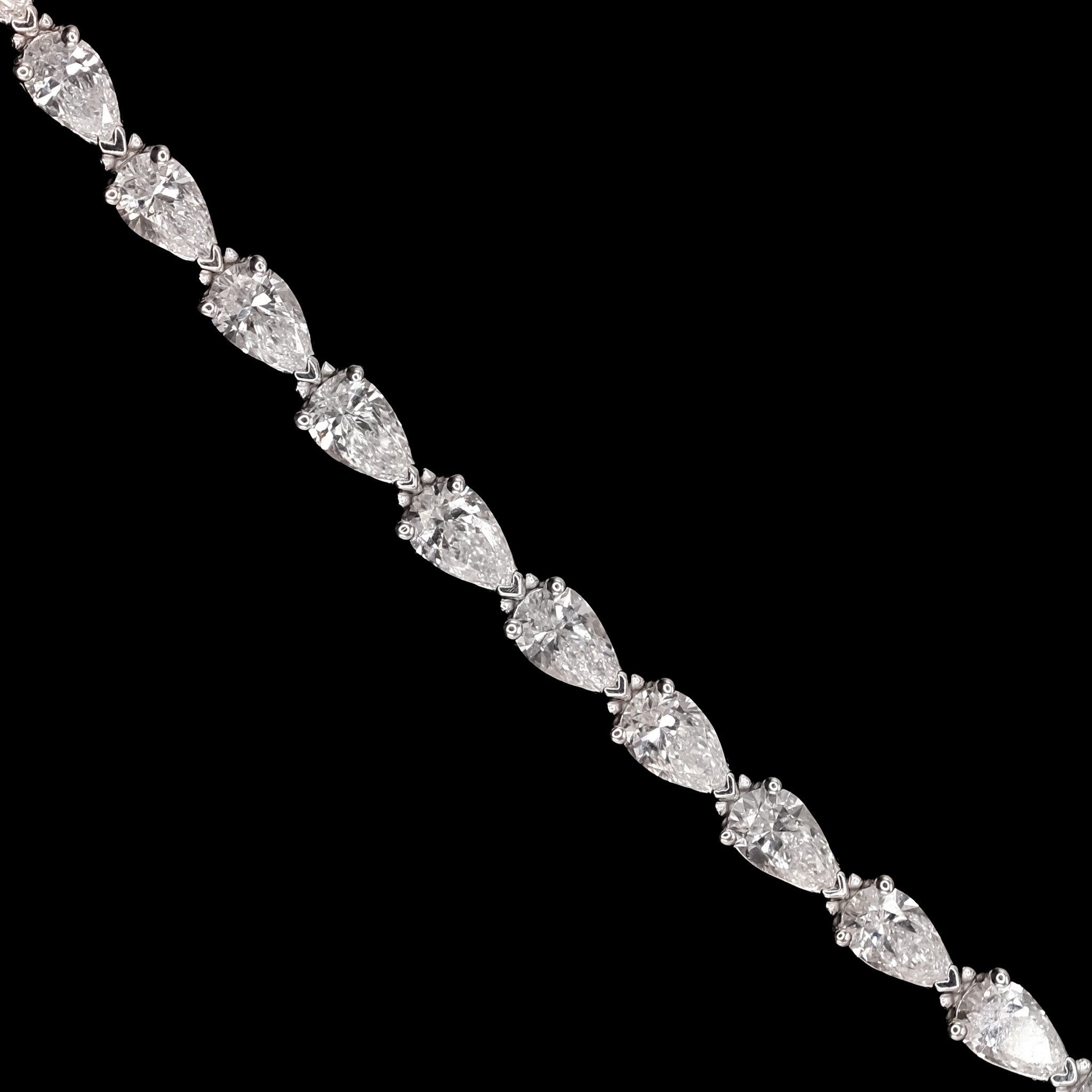 Figaro 3X1 2.5mm (Solid Gold) Chain