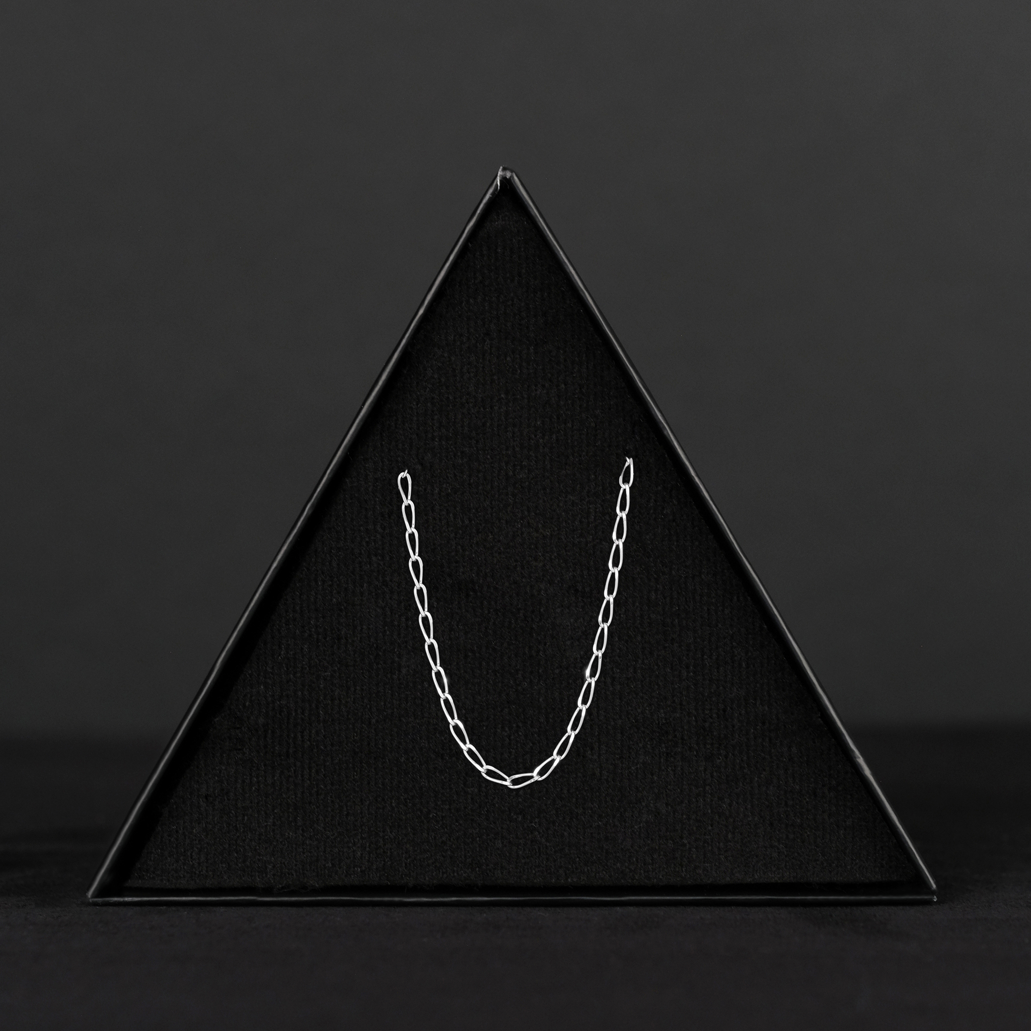 Figaro 0X1 2mm (Silver) Chain