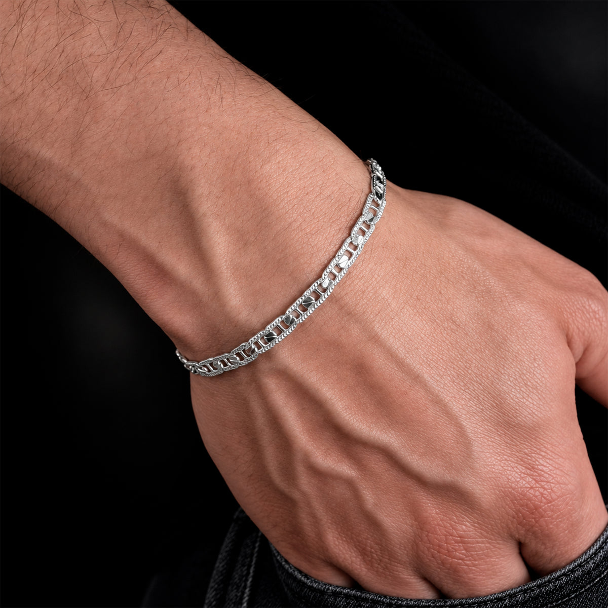 Danish Hammered Anchor Bracelet 4mm Silver