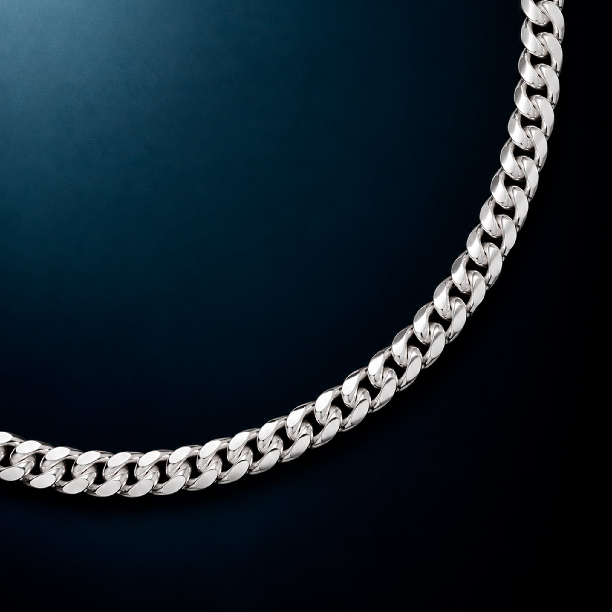 Detalle de textura y eslabones de Cadena Cuban Link 3mm en Plata .925