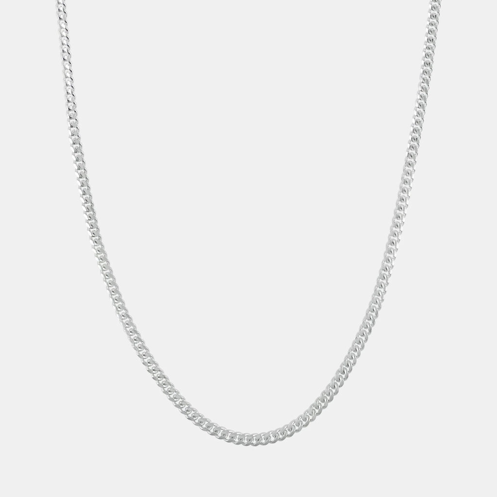 Cadena Cuban Link de 3 mm en Plata .925, con eslabones cubanos entrelazados y acabado pulido.