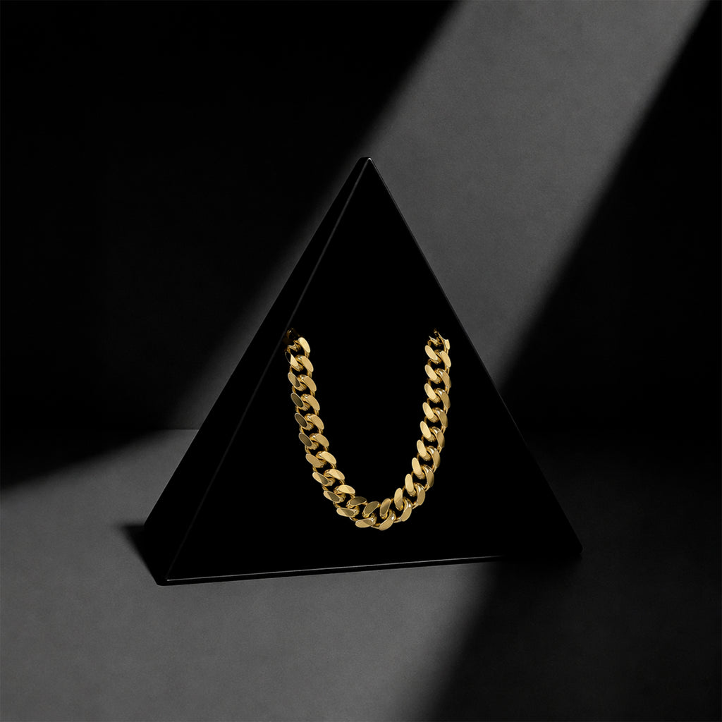 Cadena Cuban Link 8mm Oro Sólido en caja Triangulum Workshop